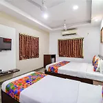 Fabhotel Rani Tower - Chinar Park