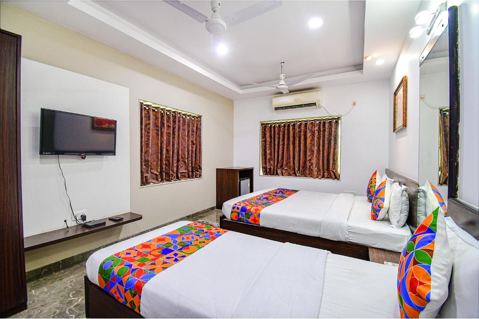 Hotel Fabhotel Rani Tower - Chinar Park Kolkata